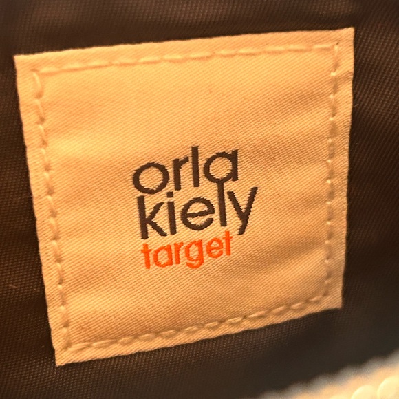 Orla Kiely Target Floral Cosmetics Pouch - Picture 4 of 5